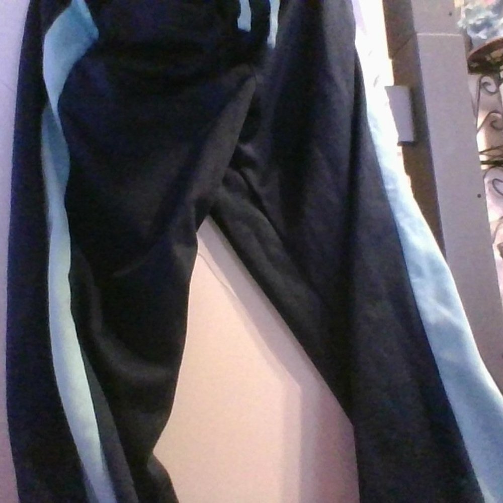 sweat pants